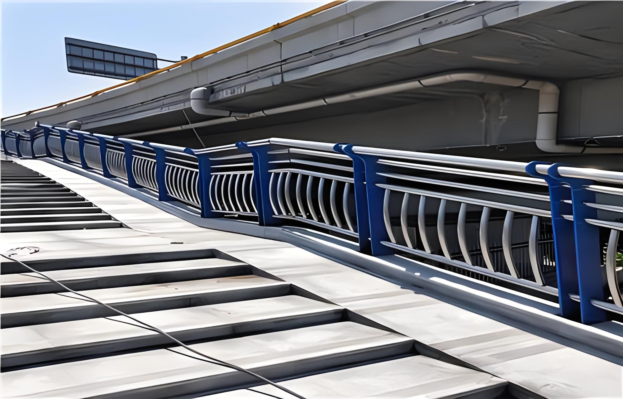 虹口不锈钢桥梁护栏维护方案：确保安全，延长使用寿命